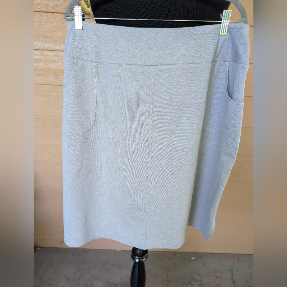 LOGO Gray Active Skirt